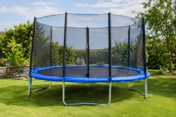 Trampolin für Anfänger: Grundlagen und erste Sprünge